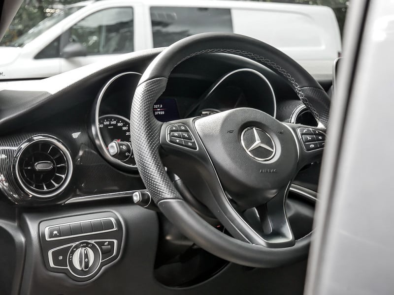 Mercedes-Benz V 250 250 EDITION LANG NAVI LED MBUX KLIMA SPUR PDC