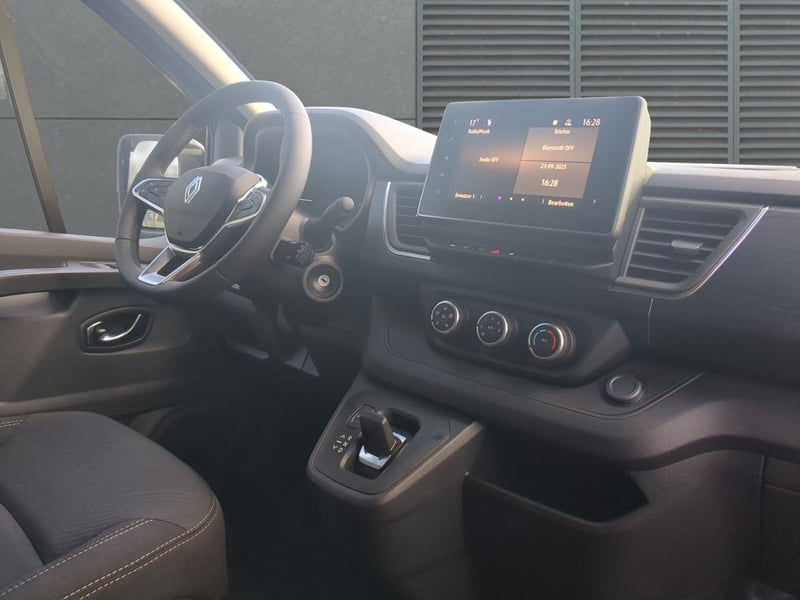 Renault Trafic EXTRA dCi 170 AT9 L2H1 3.0t AHK