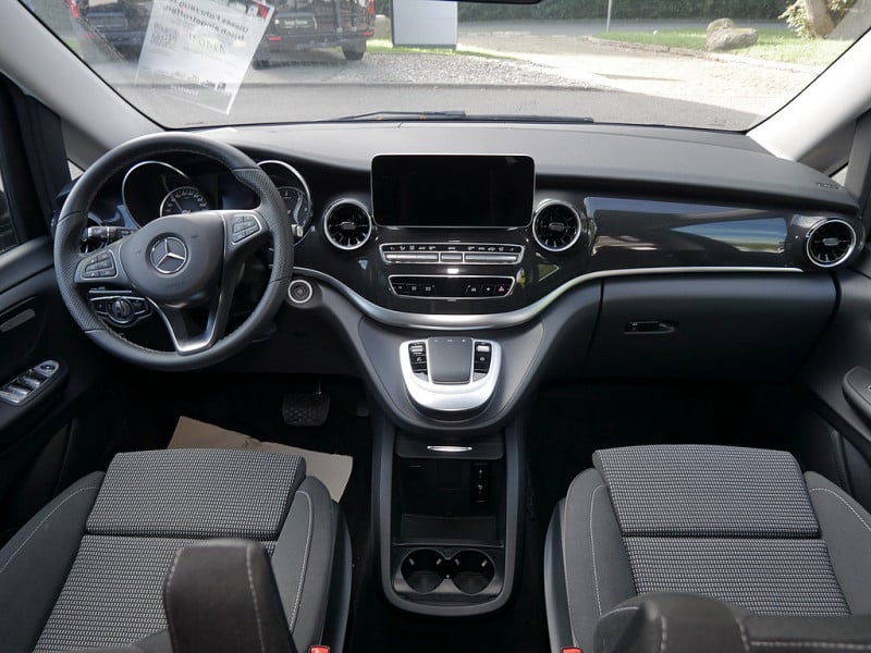 Mercedes-Benz V 250 EXTRALANG NAVI KAMERA LED PDC 8SITZER SHZ