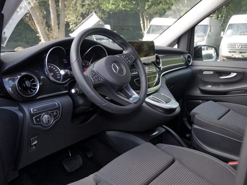 Mercedes-Benz V 250 EXTRALANG NAVI KAMERA LED PDC 8SITZER SHZ