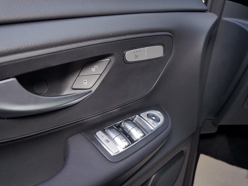 Mercedes-Benz V 250 EXTRALANG NAVI KAMERA LED PDC 8SITZER SHZ