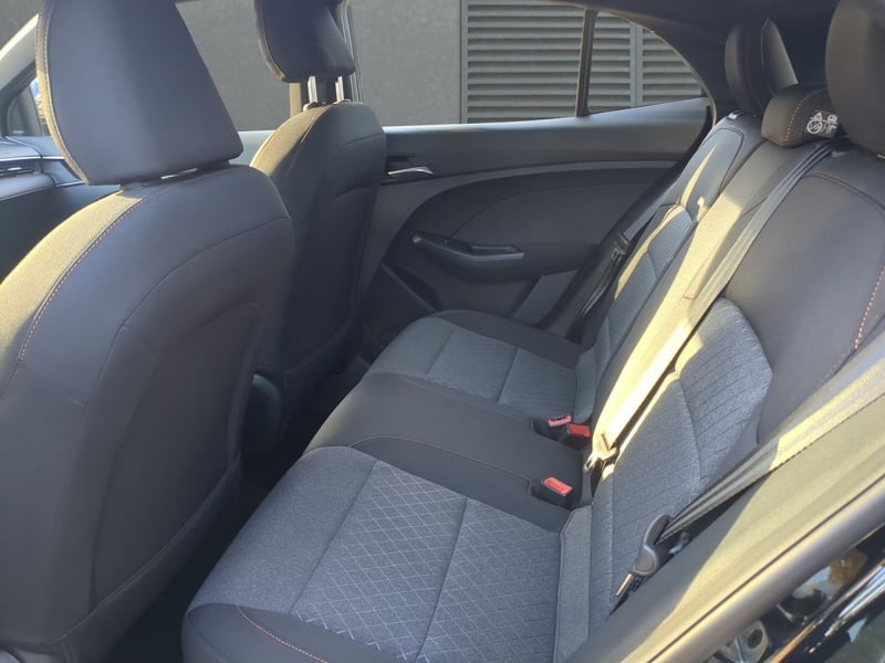 MG MG3 1,5 T Excite RFK PDC CarPlay