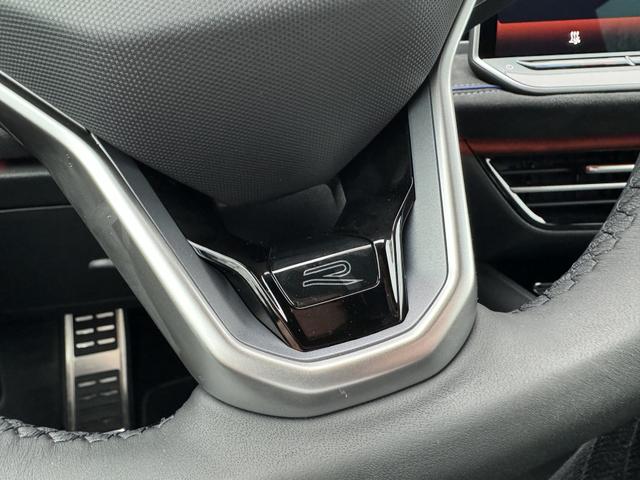 Volkswagen Passat Variant AHK+PANO+NAVI+Head-UP