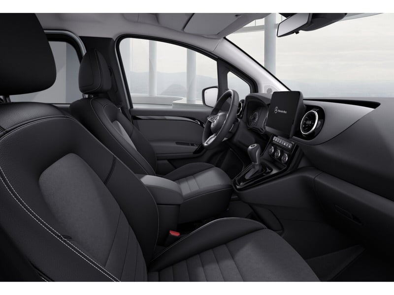 Mercedes-Benz T-Klasse 180 d STYLE AHK KAMERA SPUR PDC SHZ