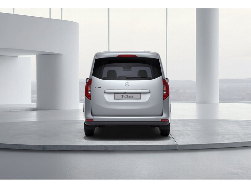 Mercedes-Benz T-Klasse 180 d STYLE AHK KAMERA SPUR PDC SHZ