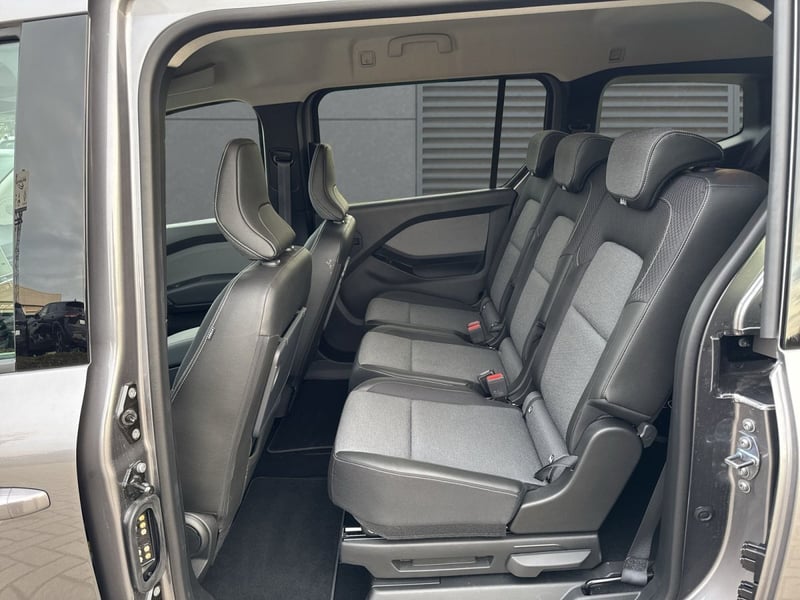 Renault Grand Kangoo TCe 130 EDC Techno SHZ