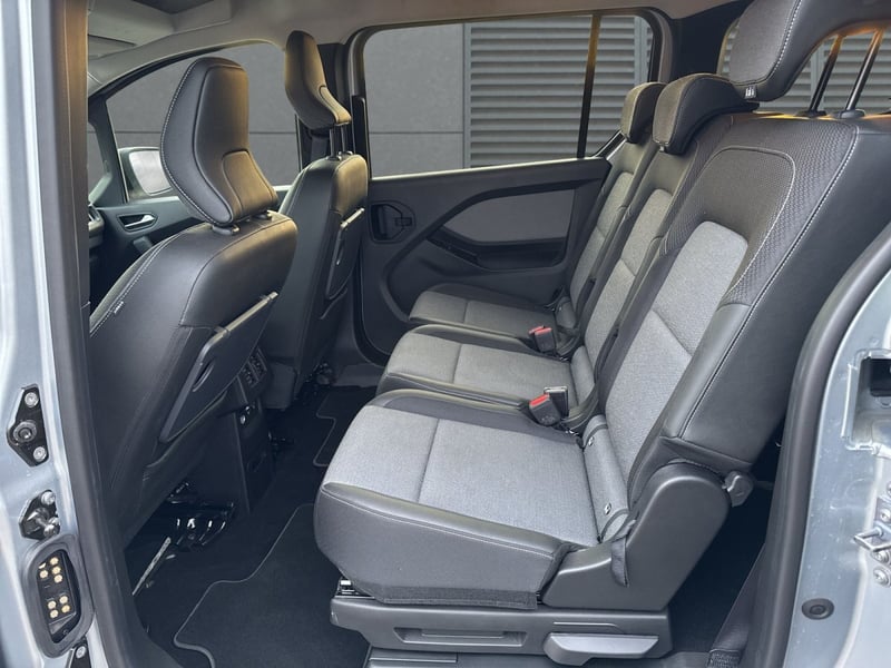 Renault Grand Kangoo TCe 130 EDC Techno SHZ