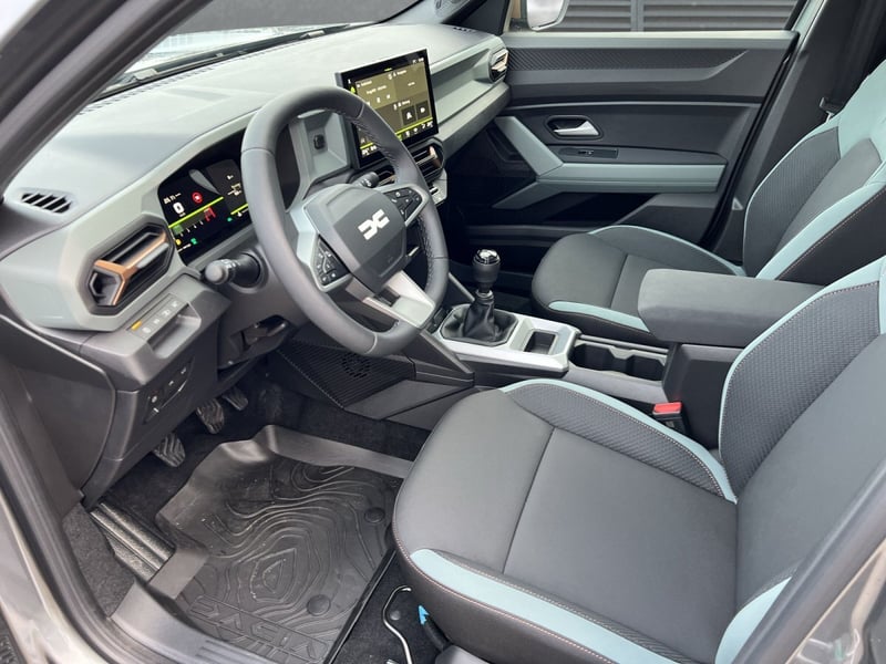 Dacia Bigster TCe mild hybrid-G 140 Extreme Winter-Paket+City-Paket+Panodach