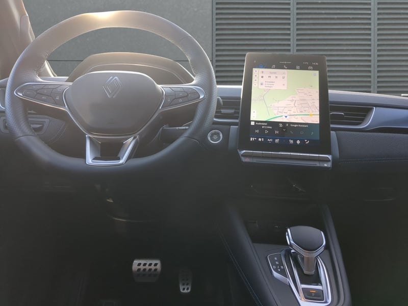 Renault Symbioz Full Hybrid E-Tech 145 Esprit Alpine Panodach LKHZ+RFK+SHZ