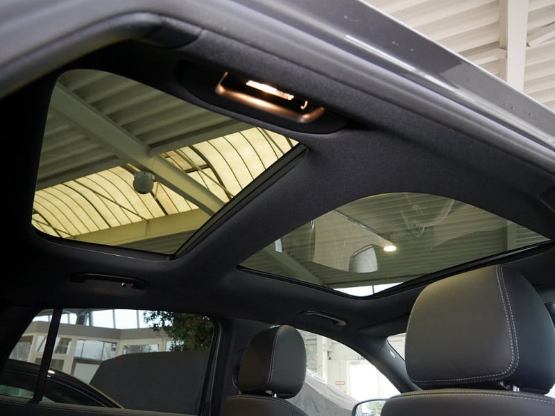 Mercedes-Benz GLA GLA 200