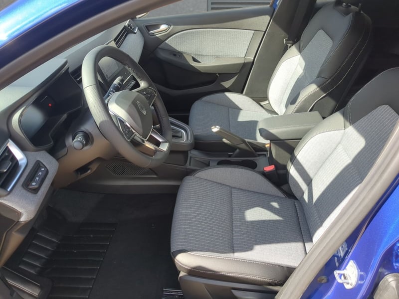 Renault Clio TCe 90 X-Tronic Techno SHZ LKHZ