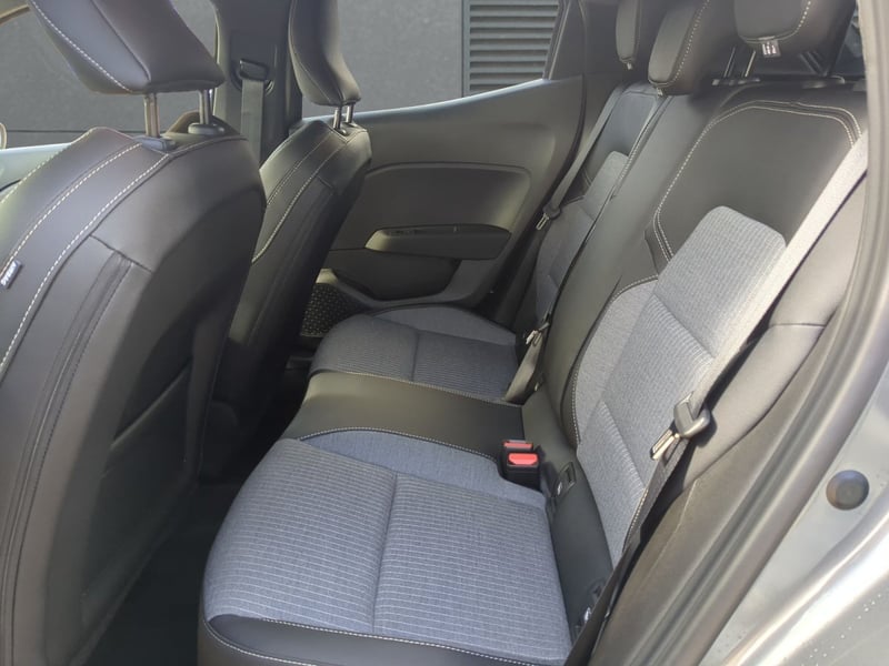 Renault Clio TCe 90 X-Tronic Techno SHZ LKHZ