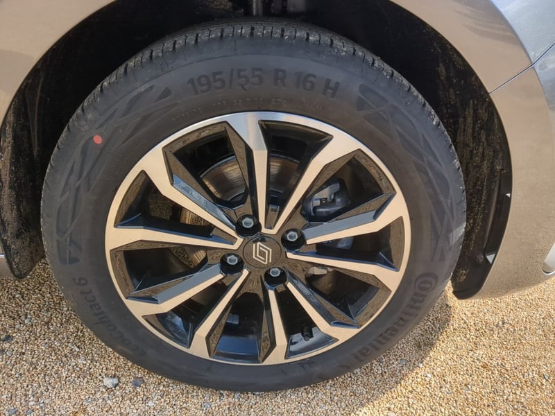 Renault Clio TCe 90 X-Tronic Techno SHZ LKHZ