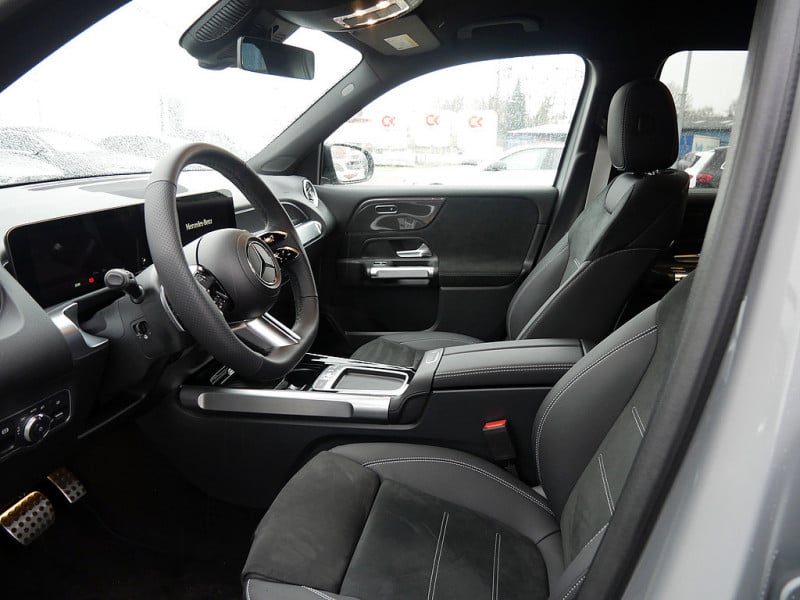 Mercedes-Benz GLB GLB 200