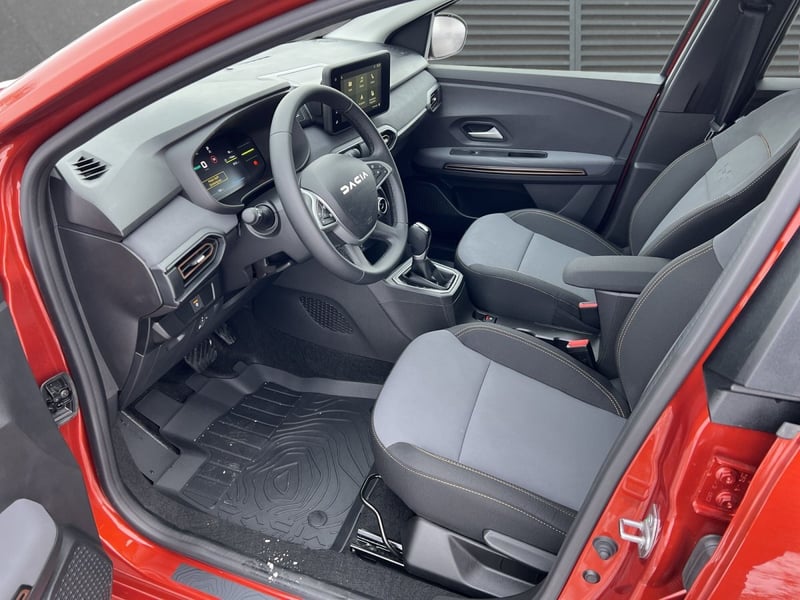 Dacia Jogger Hybrid 140 Extreme+ 5-S SHZ
