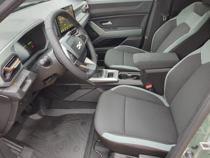 Dacia Duster TCe 120 ECO-G Extreme SHZ LKHZ
