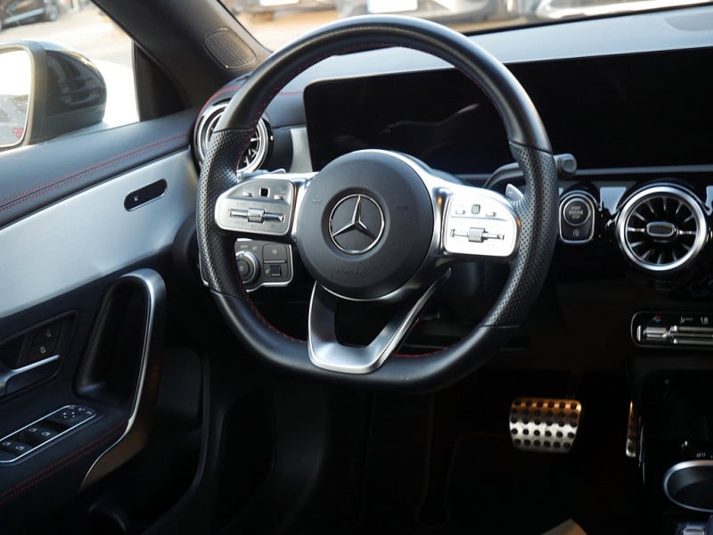 Mercedes-Benz CLA 35 AMG Shooting Brake AMG 4M SB AMG Night Navi LED 360° Distr
