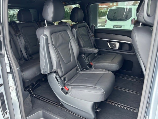 Mercedes-Benz V 300 WINTER AIRMATIC DISTRO AMG NIGHT 7SITZER