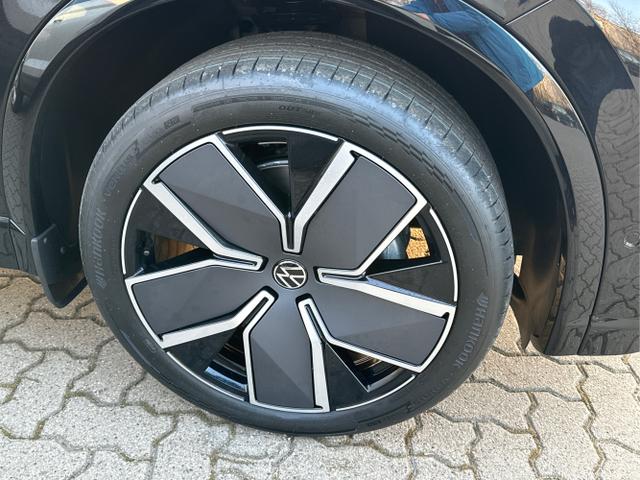 Volkswagen Tiguan 4 MOT+AHK+NAVI+PANORAMA