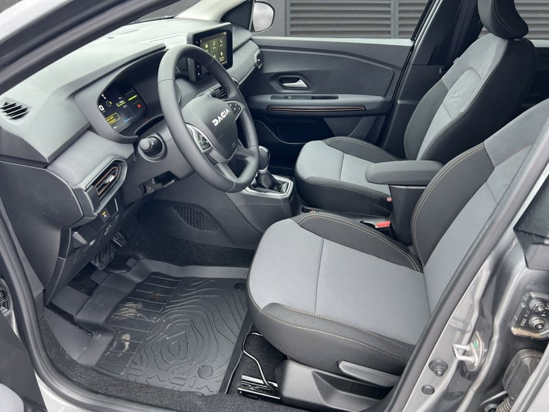 Dacia Jogger Hybrid 140 Extreme+ 7-S SHZ RFK