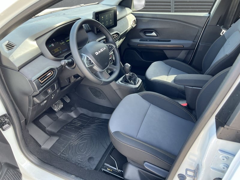 Dacia Jogger Hybrid 140 Extreme SHZ NAV