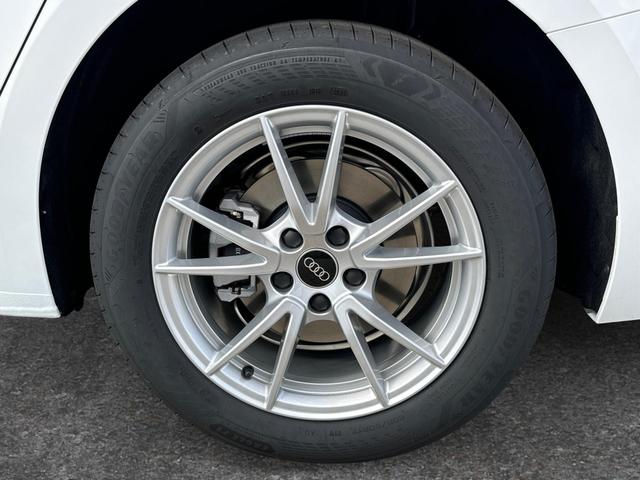 Audi A5 Avant NAVI+PDC+SHZ+EL. HECKKL.+17 LM