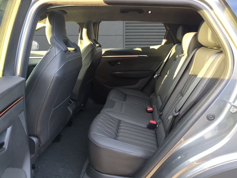 Mitsubishi Eclipse Cross 87 kWh (22kW) Diamant TOP Luxury-Paket