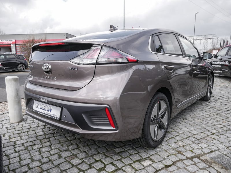 Hyundai IONIQ HEV Style-Paket