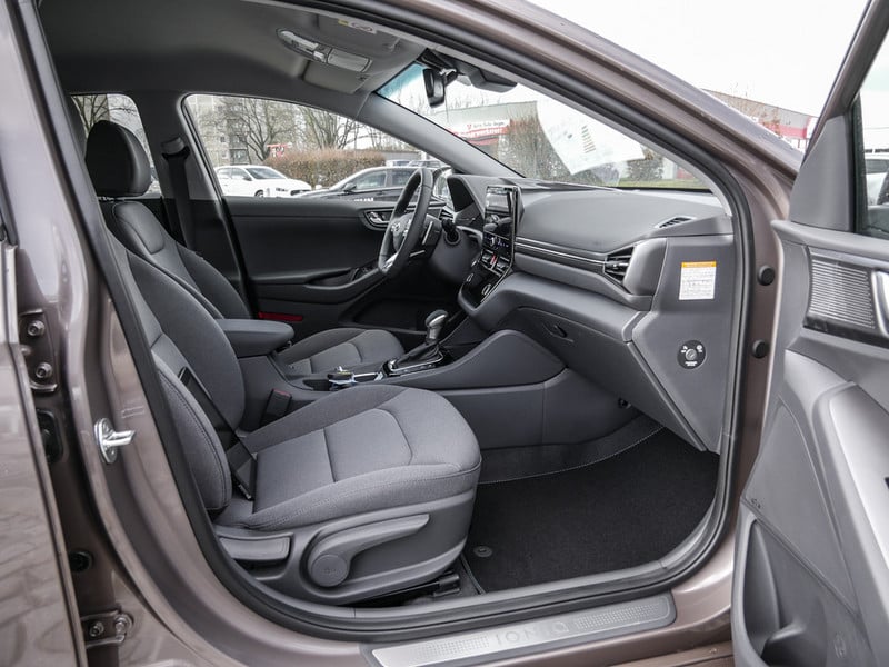 Hyundai IONIQ HEV Style-Paket