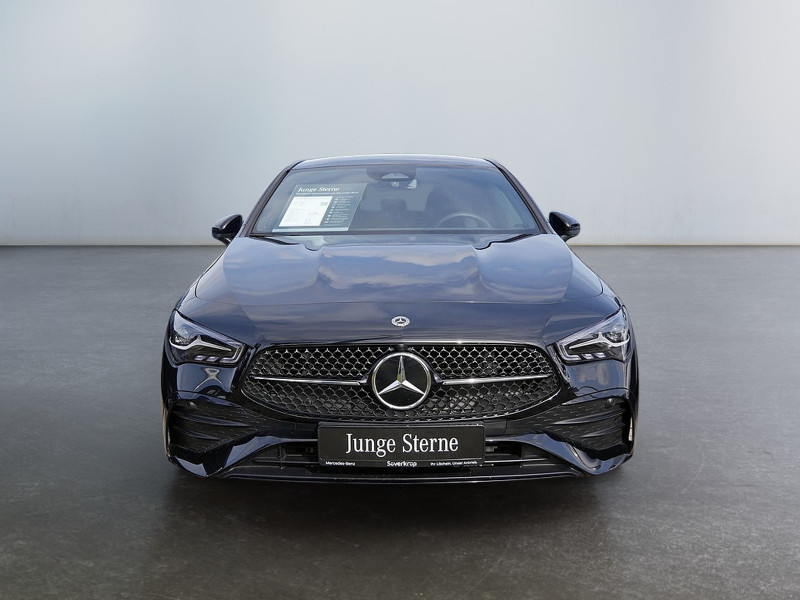 Mercedes-Benz CLA 180