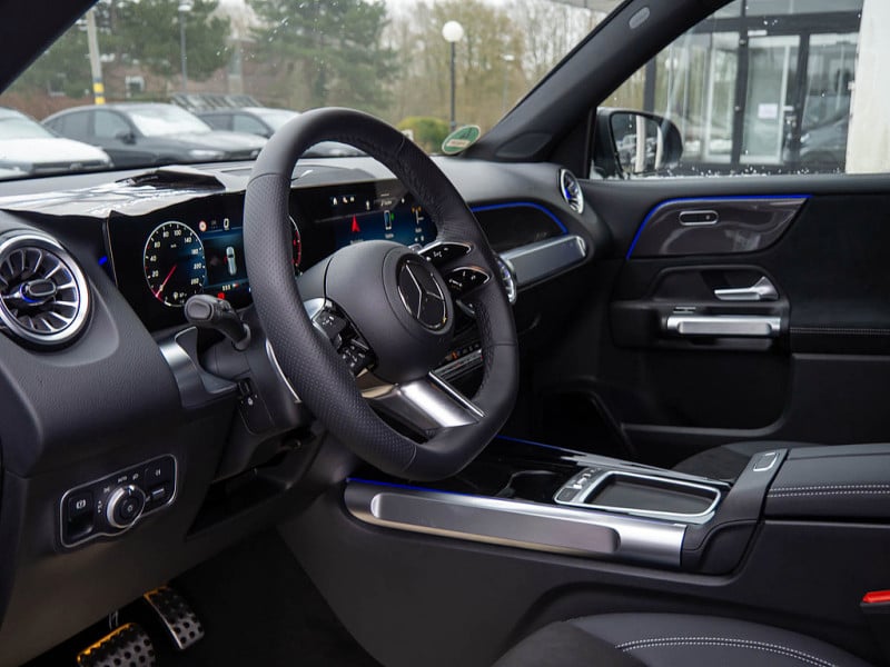 Mercedes-Benz GLB GLB 200
