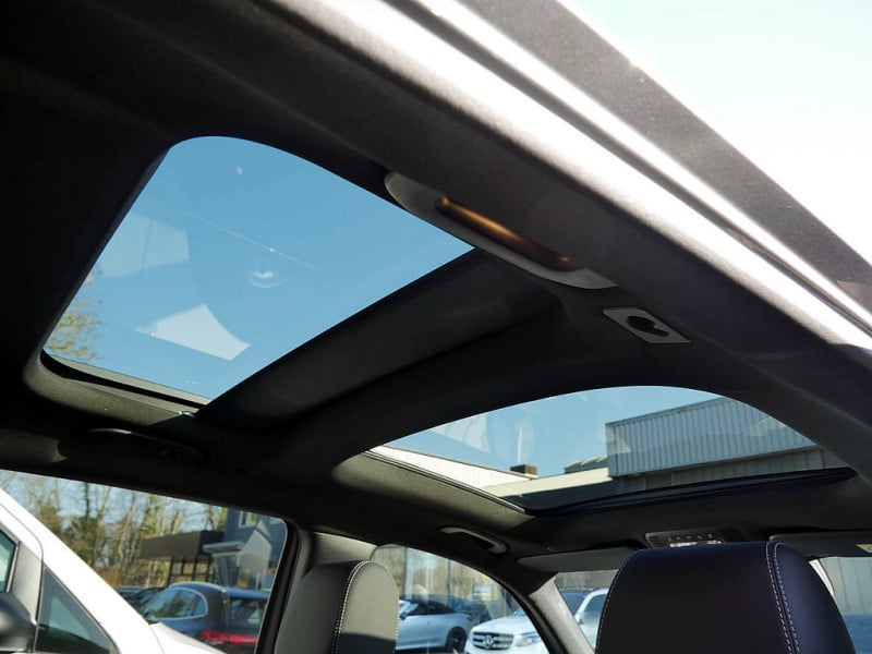 Mercedes-Benz GLB GLB 200