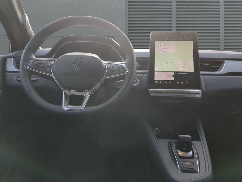 Renault Captur E-TECH 160 Techno SHZ LKHZ Pano