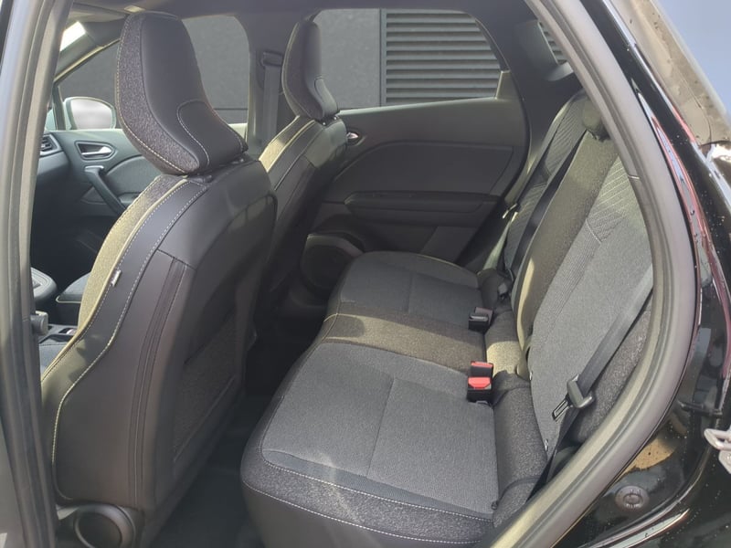 Renault Captur E-TECH 160 Techno SHZ LKHZ Pano