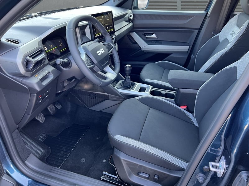 Dacia Bigster mild hybrid-G 140 Journey SHZ LKHZ Pano elektr. Heckklappe