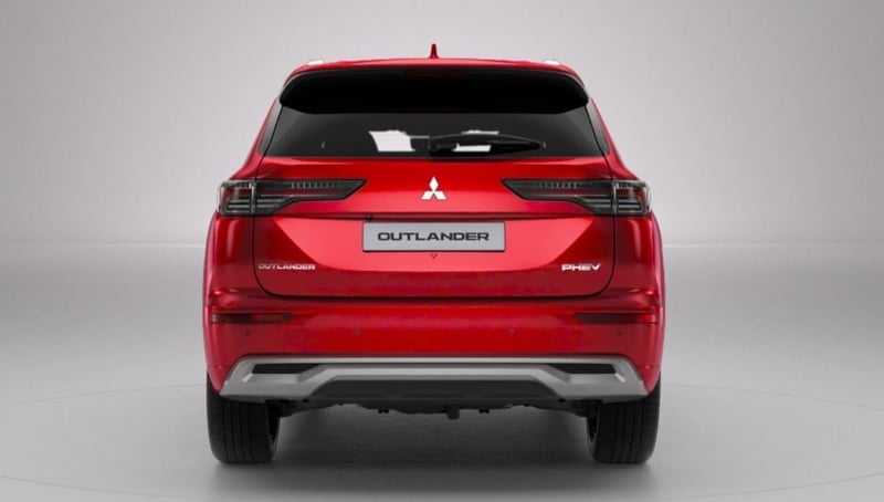 Mitsubishi Plug-in Hybrid Outlander 2.4   Diamant TOP