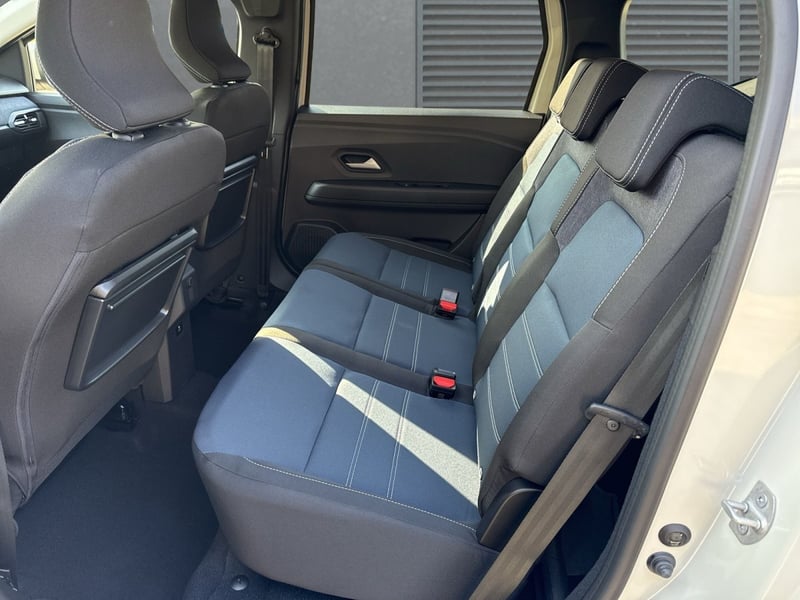 Dacia Jogger Facelift Hybrid 155 Journey SHZ Navi MV-Kamera