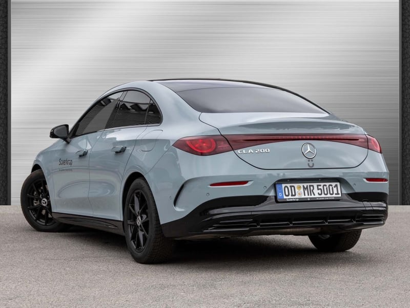 Mercedes-Benz CLA 200