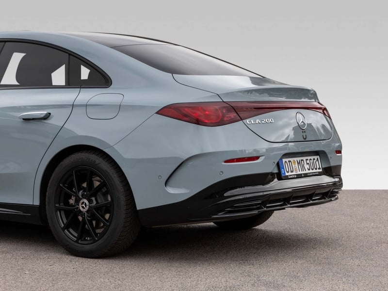Mercedes-Benz CLA 200