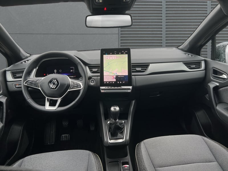 Renault Captur TCe 140 Techno SHZ+NAVI+RFK+LED