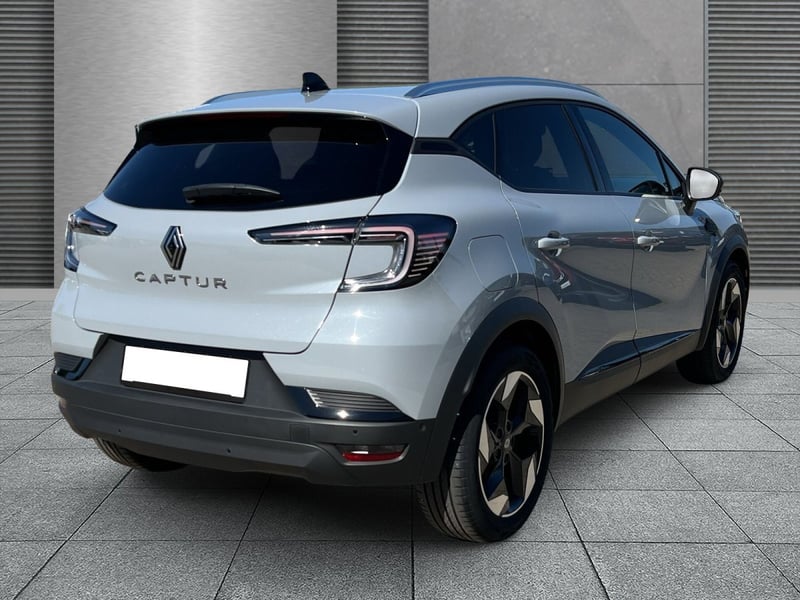 Renault Captur TCe 140 Techno SHZ+NAVI+RFK+LED