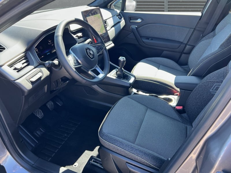Renault Captur TCe 140 Techno SHZ+NAVI+RFK+LED