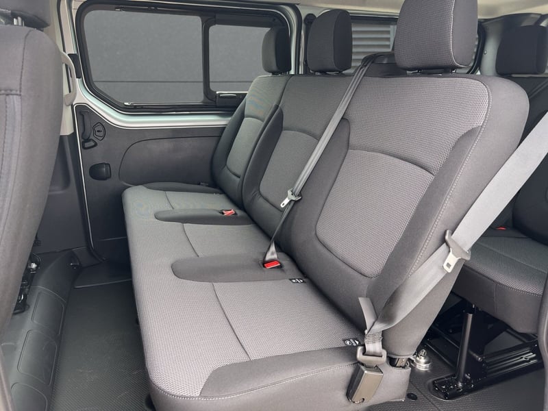 Renault Trafic dCi 150 L2H1 Grand Authentic SHZ AHK RFK