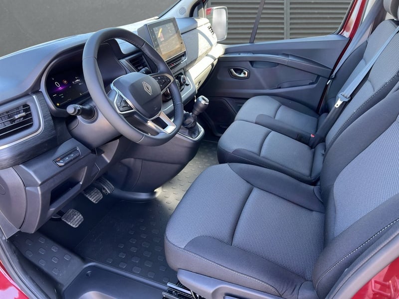 Renault Trafic dCi 150 L2H1 Grand Authentic SHZ AHK RFK