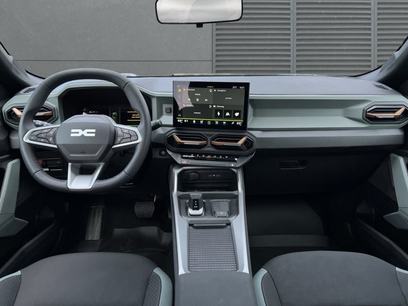 Dacia Bigster Hybrid 155 Extreme SHZ LKHZ Pano