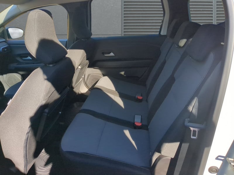 Dacia Jogger Hybrid 140 Extreme SHZ+PDC+RFK+Navi