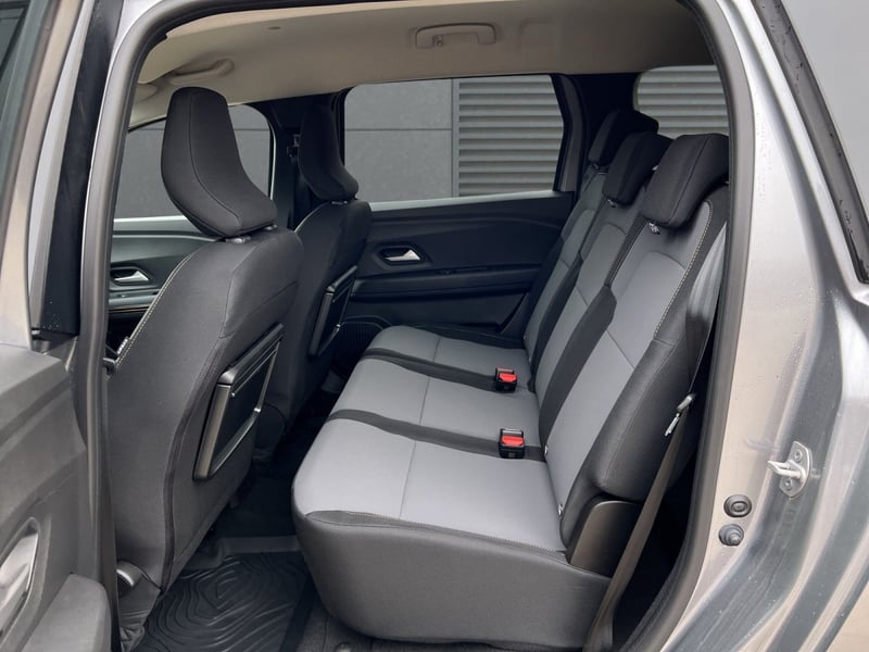 Dacia Jogger Hybrid 140 Extreme SHZ+PDC+RFK+Navi