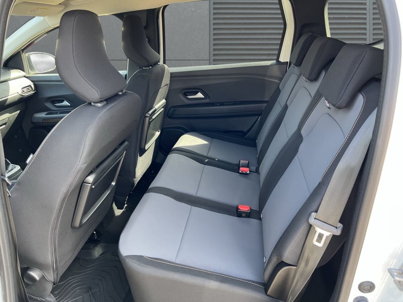 Dacia Jogger Hybrid 140 Extreme SHZ+PDC+RFK+Navi