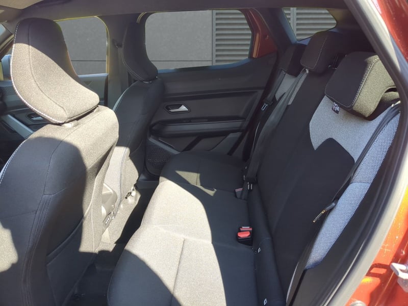 Dacia Duster Hybrid 155 Journey Winterpaket+Navi+LED