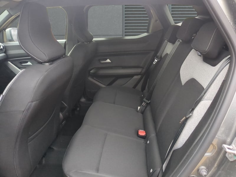 Dacia Duster Hybrid 155 Journey Winterpaket+Navi+LED